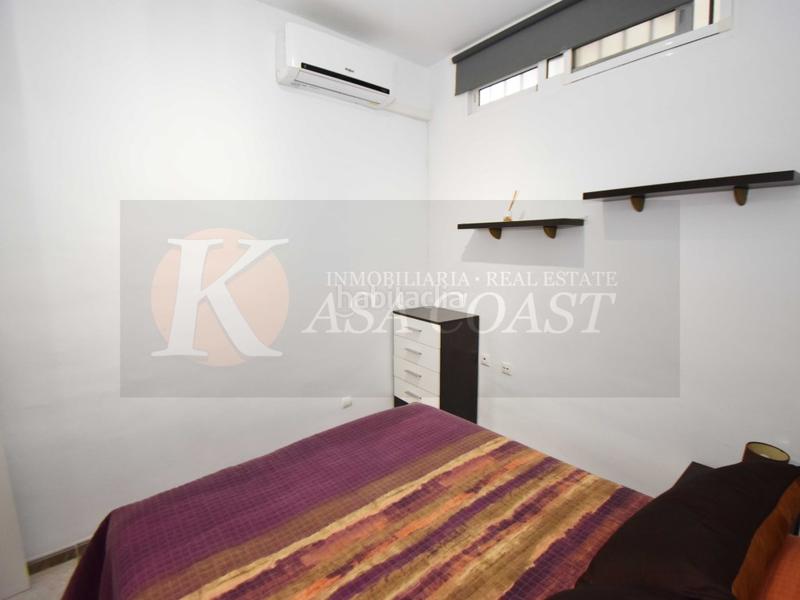 Foto 5b78b108-cf29-41d1-8841-95d666ef6df3. Piso  en primera línea de playa en el centro con licencia turística! en Fuengirola