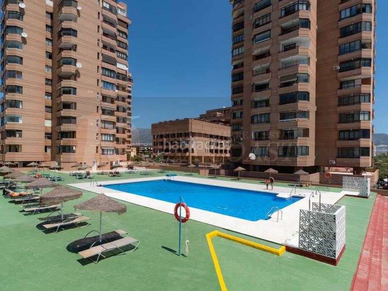 Foto ba126888-6846-48db-9d96-642d910c8f18. Estudio  reformado con vistas al mar en primera línea de playa centro en Fuengirola