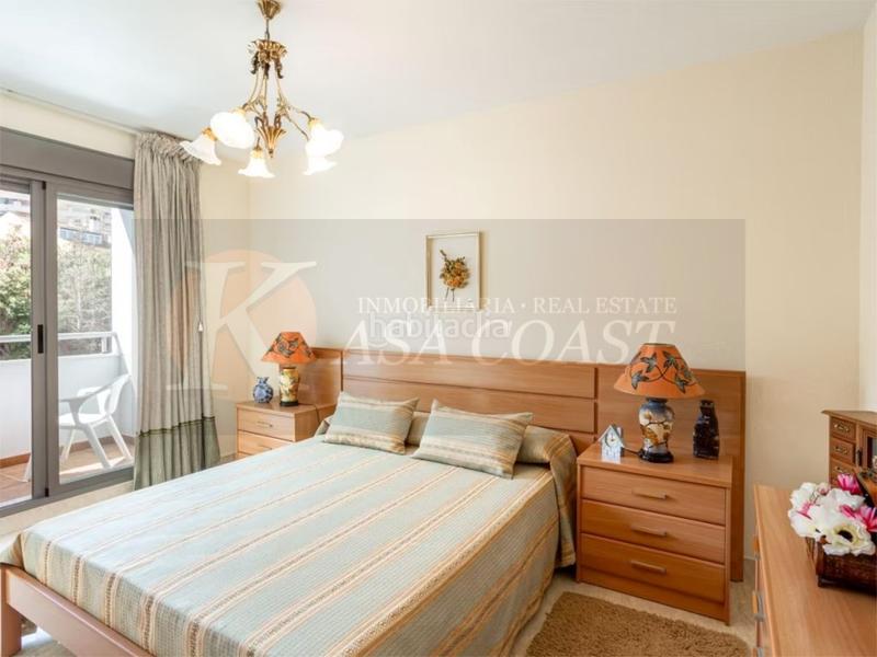 Foto 750b4aee-2208-44ca-8f67-b1401cd7d848. Piso amplio piso en esquina en zona miramar, con garaje y trastero en Fuengirola