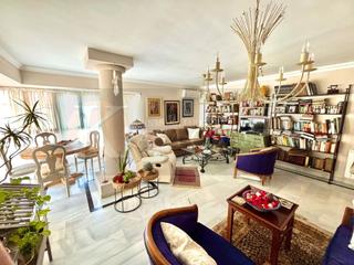 Appartamento en Campo de Mijas. Piso en esquina con terraza y piscina en zona carretera de mijas