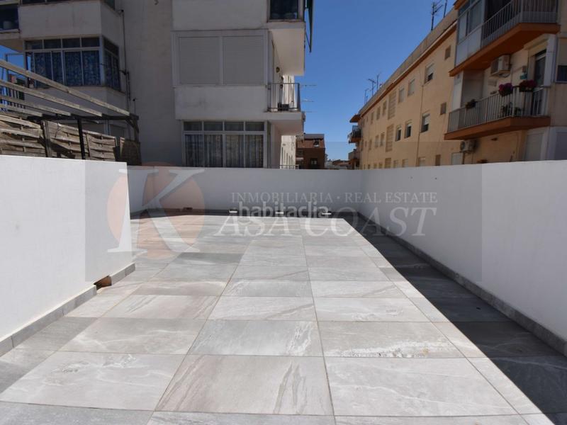 Foto 2380b7a8-69da-401f-a168-0a4c9fd53b74. Casa  reformada en venta en el centro . en Centro ciudad Fuengirola