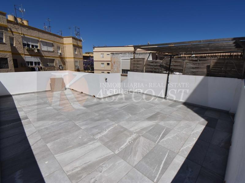 Foto 5a35a398-8a20-46d2-a394-f1a7114950d5. Casa  reformada en venta en el centro . en Centro ciudad Fuengirola