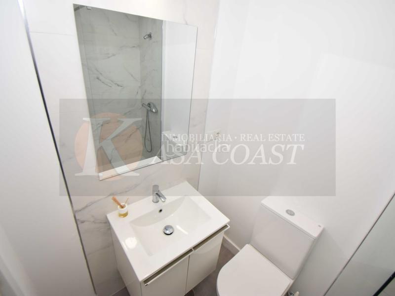 Foto 92e8ac2a-a5db-4f0e-8f85-cb1fde1d40b7. Casa  reformada en venta en el centro . en Centro ciudad Fuengirola