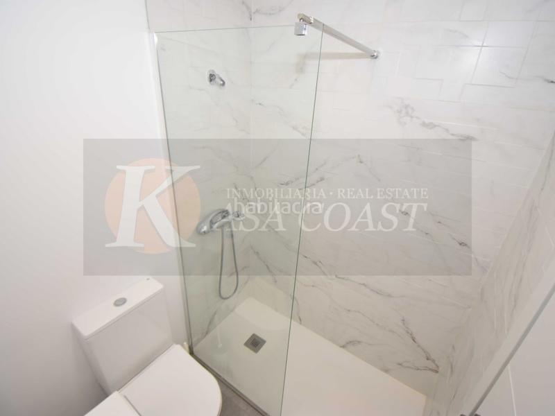 Foto a8eb814e-2161-4f80-aa07-dd02b0fb4dbc. Casa  reformada en venta en el centro . en Centro ciudad Fuengirola