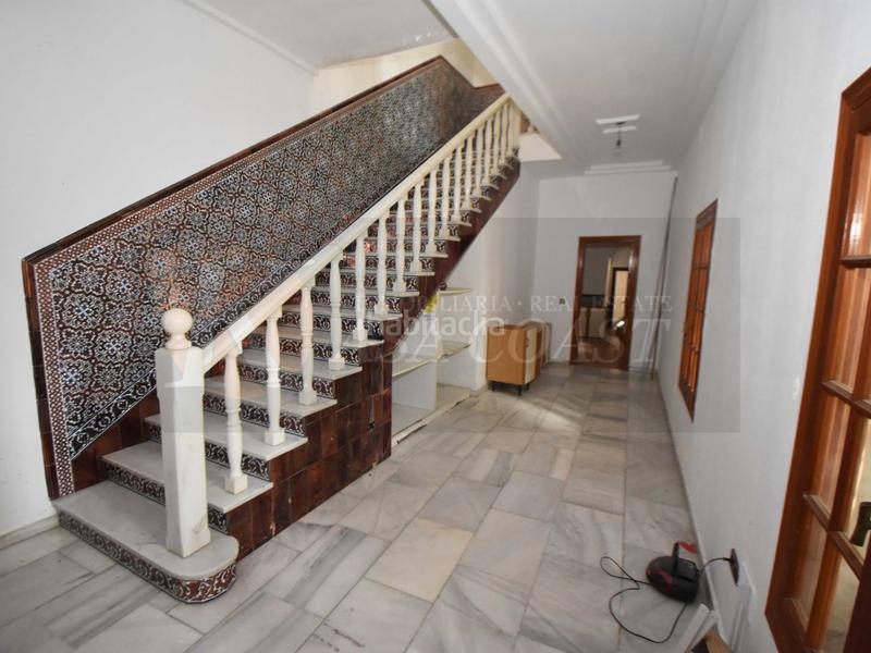 Foto 4dcb7a9d-72f2-4784-b1f6-e1e8c712a911. Local comercial  en venta con gran potencial las lagunas, costa en Mijas