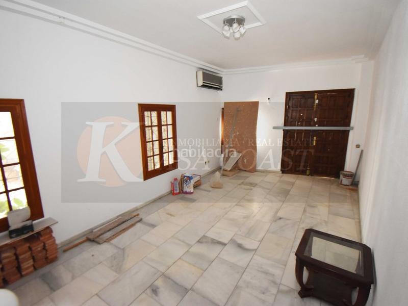 Foto 70f8736e-5062-4965-8dc9-210d43b8cb97. Local comercial  en venta con gran potencial las lagunas, costa en Mijas