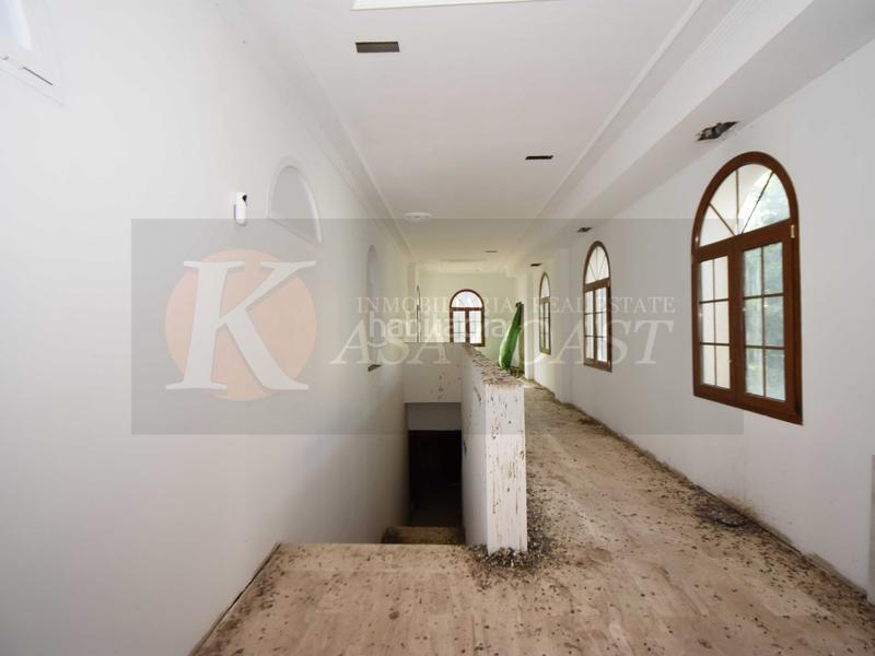 Foto ab118496-a75e-44ee-981b-22c2c9d5855a. Local comercial  en venta con gran potencial las lagunas, costa en Mijas