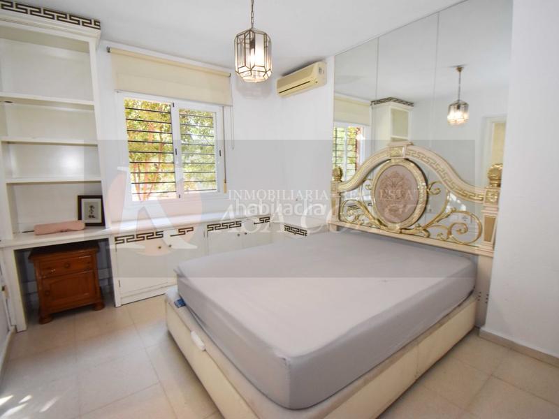 Foto 6400facb-5204-48cc-ba0a-8ae0fac50387. Piso  en venta en las lagunas, costa con terraza y garaje incluido en Mijas