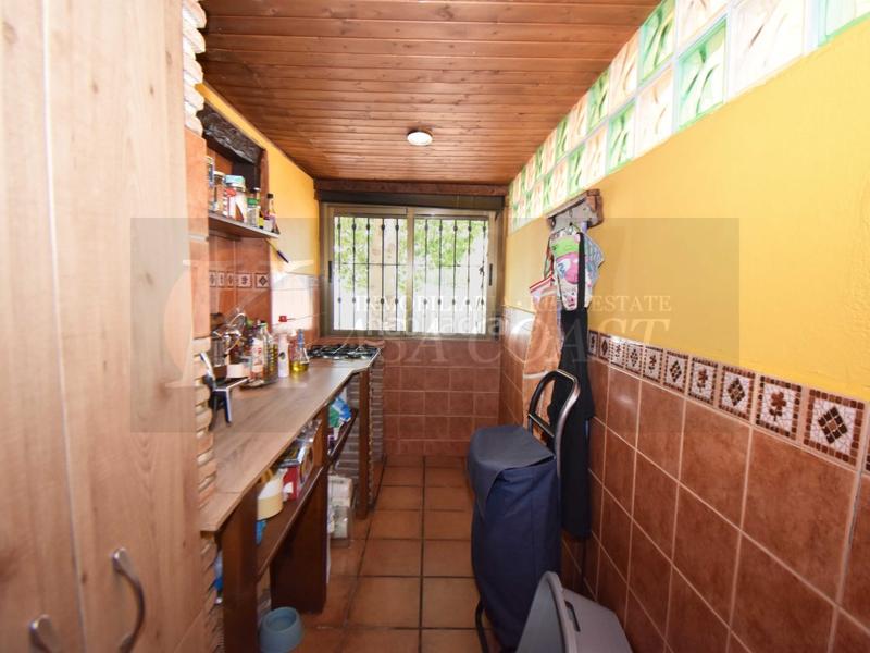 Foto 1f18b8fc-e7a5-4e44-ba46-685fe1bb2a68. Casa pareada pareado en venta en las lagunas, costa espacio, comodidad y ubicación ideal en Mijas