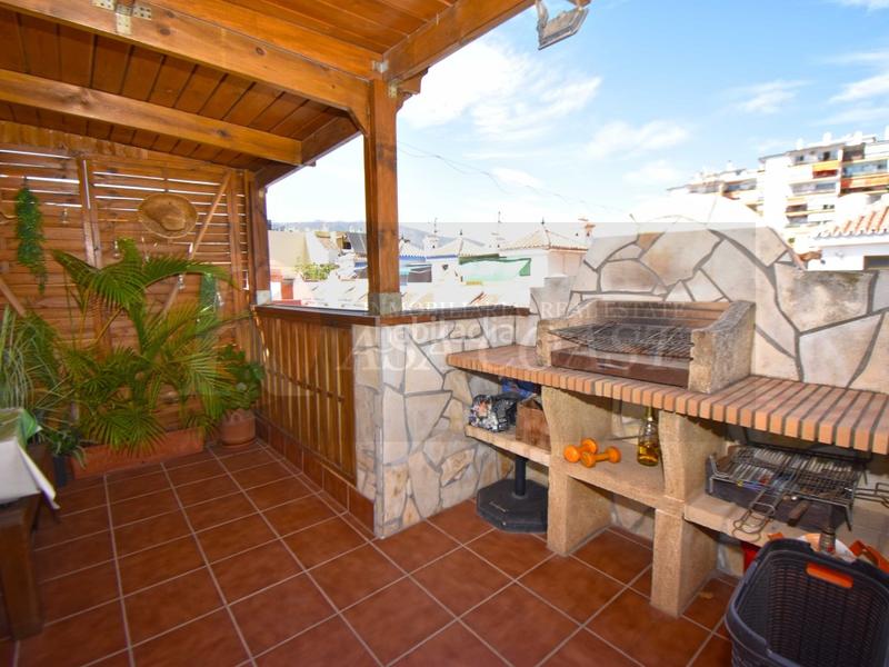 Foto 40cc1b7a-a0cc-4b1d-9fd5-6fac3ab04f2d. Casa pareada pareado en venta en las lagunas, costa espacio, comodidad y ubicación ideal en Mijas