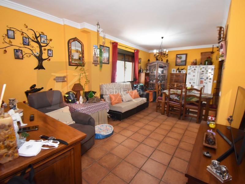Foto a14813db-81f9-4fdd-b7d1-5992696b31eb. Casa pareada pareado en venta en las lagunas, costa espacio, comodidad y ubicación ideal en Mijas