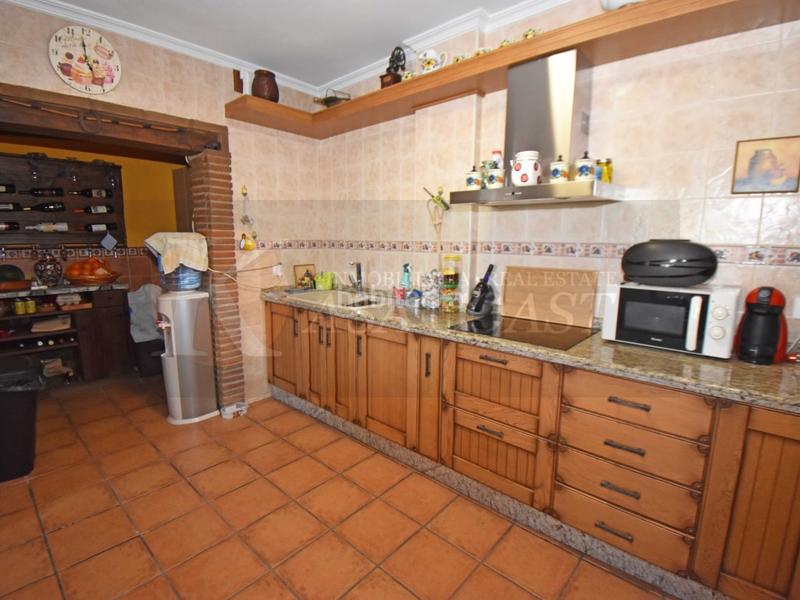 Foto b2325c2a-f2cc-4095-b324-9b69cd552121. Casa pareada pareado en venta en las lagunas, costa espacio, comodidad y ubicación ideal en Mijas