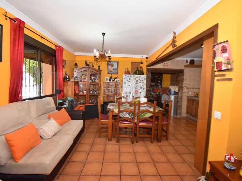 Foto fcca0edc-4e25-498f-bbfd-808671c4e7c5. Casa pareada pareado en venta en las lagunas, costa espacio, comodidad y ubicación ideal en Mijas