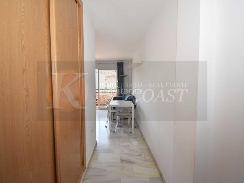 Foto 2dd9b9dd-66e2-4f7d-a968-04994407ec5b. Piso  en venta en plaza de toros, con licencia turística en Fuengirola