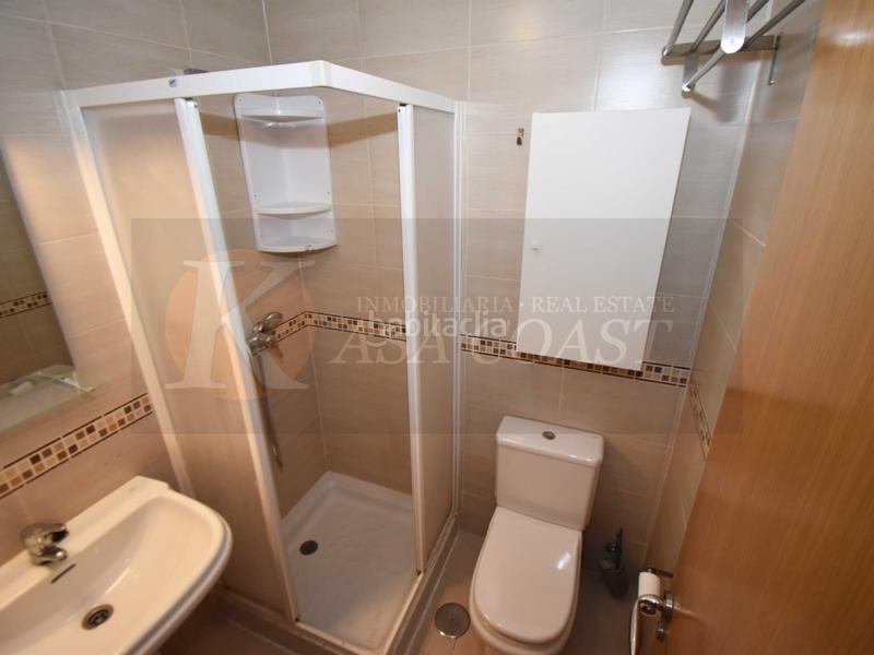 Foto 4ef35c5f-720b-40cf-b138-854e36d6e053. Piso  en venta en plaza de toros, con licencia turística en Fuengirola