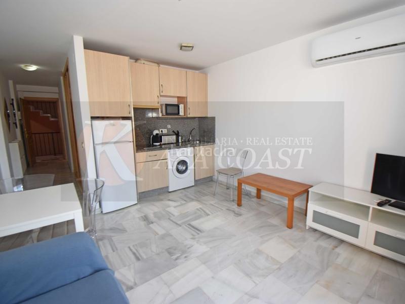 Foto e4ca4255-4b57-4ddb-83c7-86fabbf09d6b. Pis amb aparcament piscina a Centro Mijas