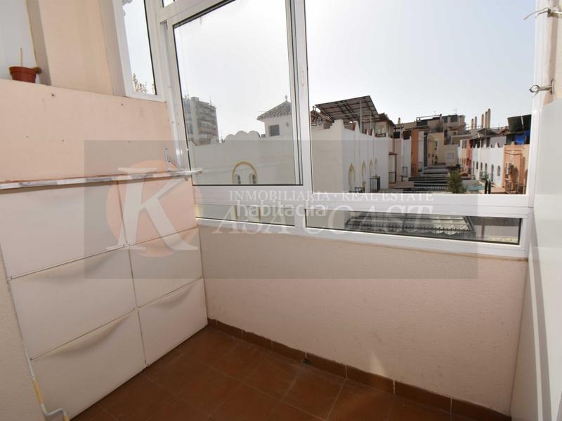 Foto 5d1fa63d-d572-44d3-af44-094c50ba2c29. Piso  en venta en las lagunas, costa con piscina, garaje y trastero en Mijas