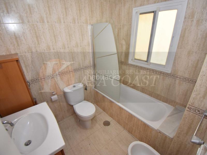 Foto de976c92-ffff-4c7c-8f7a-c9d09b2236eb. Piso  en venta en las lagunas, costa con piscina, garaje y trastero en Mijas