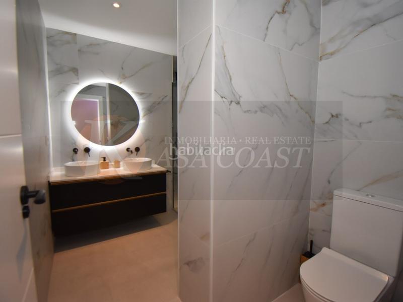 Foto bbbc03d8-19c5-487b-9c9d-2ee4ada2bde4. Pis amb piscina a Torreblanca del Sol Fuengirola