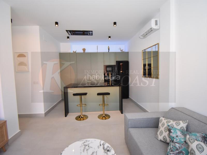 Foto 87ce7b60-7232-47a8-9e5a-acba6dc1c9eb. Piso venta de piso de obra nueva en torreblanca en Fuengirola