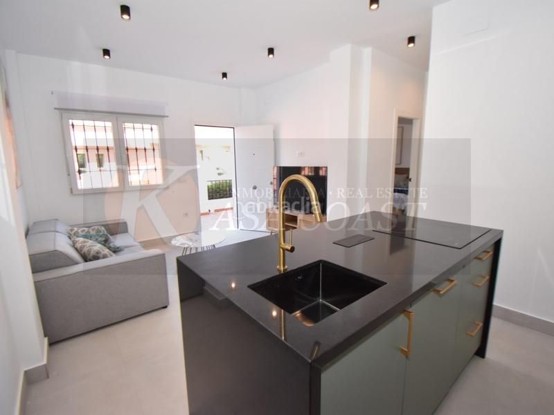 Foto b7178ff9-3ae6-4cf2-8e3b-ee10b061c380. Piso venta de piso de obra nueva en torreblanca en Fuengirola