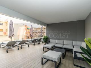 Piso en Puerto Deportivo. Apartamento de lujo en el centro de fuengirola  con garaje y tra