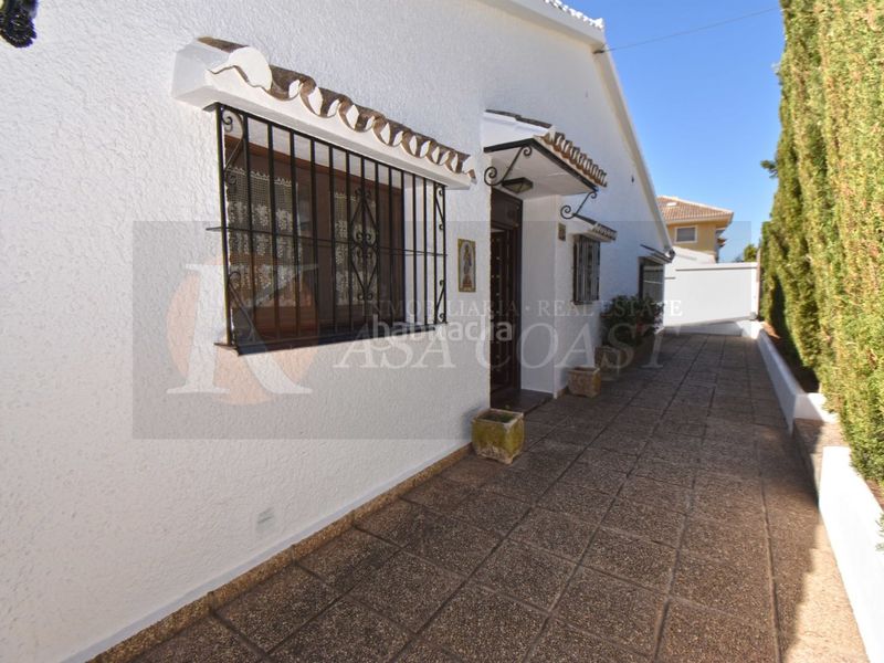 Foto 424841bb-e2d6-423c-b145-392ca3f843fc. Casa amb aparcament piscina a Castillo Sohail - Myramar Fuengirola