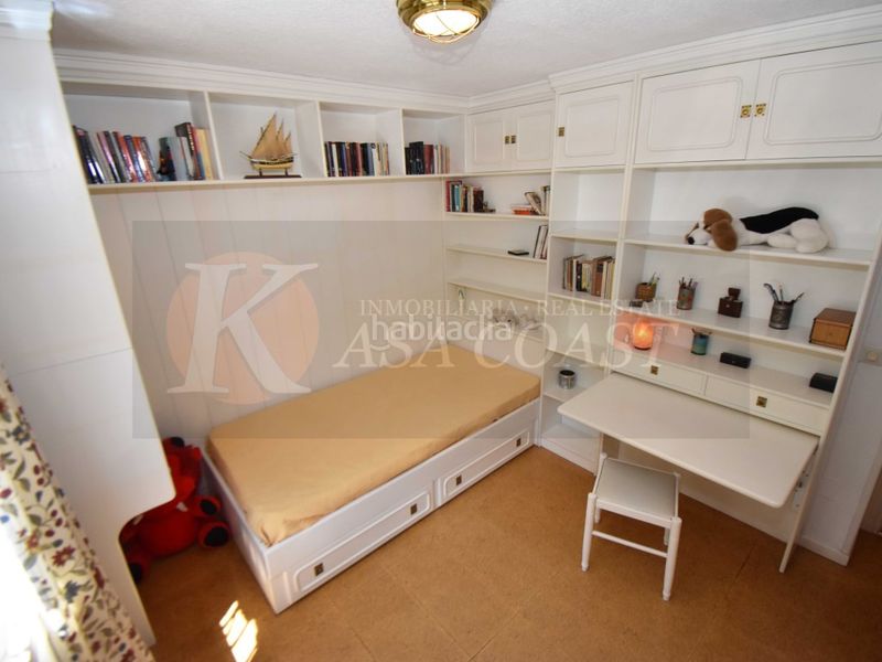 Foto 651a3902-4d2e-4183-a19b-d1eb15a73147. Casa amb aparcament piscina a Castillo Sohail - Myramar Fuengirola