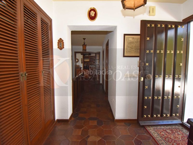Foto 7b15b5dd-e2b3-4fb6-b268-4458e07958e6. Casa amb aparcament piscina a Castillo Sohail - Myramar Fuengirola