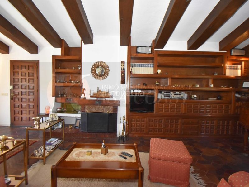 Foto 99c23ecc-af10-4c1b-8eb6-a5f31df29edf. Casa amb aparcament piscina a Castillo Sohail - Myramar Fuengirola