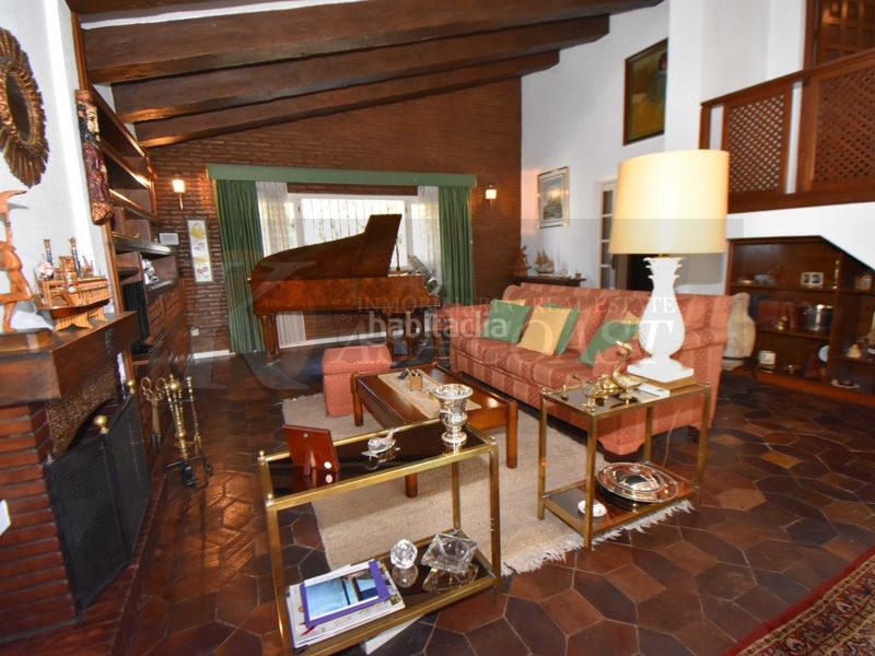 Foto e99ebaff-f268-435a-93cd-9d289812208c. Casa amb aparcament piscina a Castillo Sohail - Myramar Fuengirola