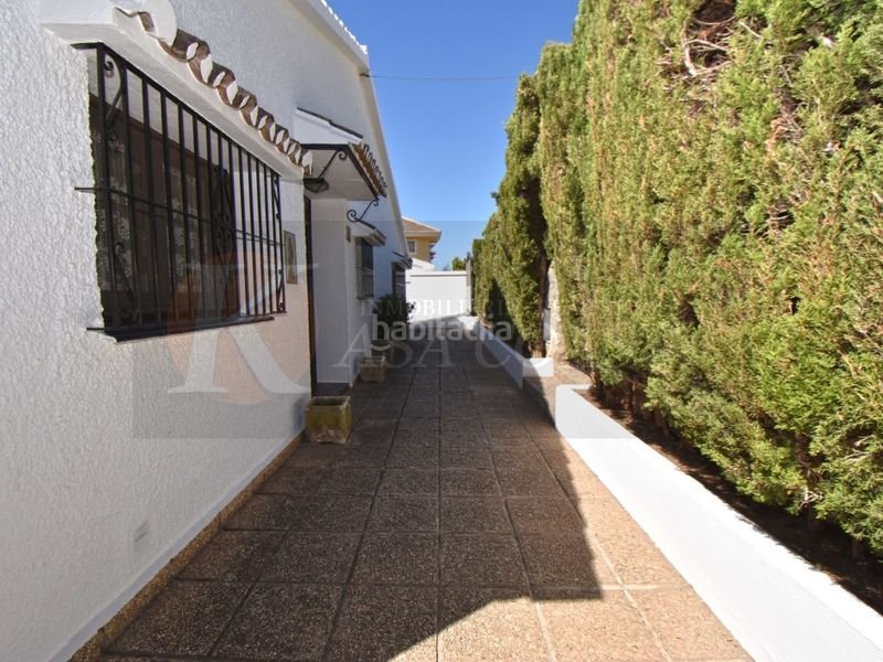 Foto ff271c74-71d1-4dc9-b0a6-1b119345aced. Casa amb aparcament piscina a Castillo Sohail - Myramar Fuengirola