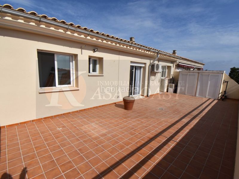 Foto 3a7fe2ab-0994-469e-bbe9-a3e41b2305b4. Àtic amb aparcament piscina a Los Ríos Mijas