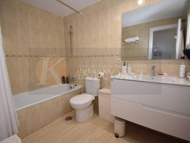 Foto a5b5ad54-4e85-4612-8df6-2ed3bb2230e6. Àtic amb aparcament piscina a Los Ríos Mijas