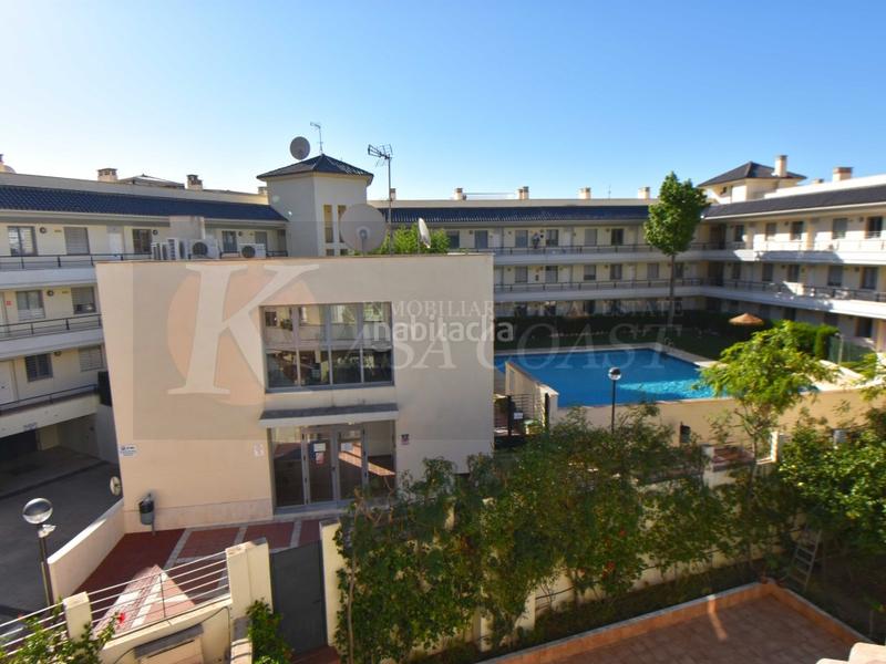 Foto 146a058f-b5b5-40e1-921a-6d34b8819abd. Casa bifamiliare con parcheggio piscina in Torreblanca del Sol Fuengirola