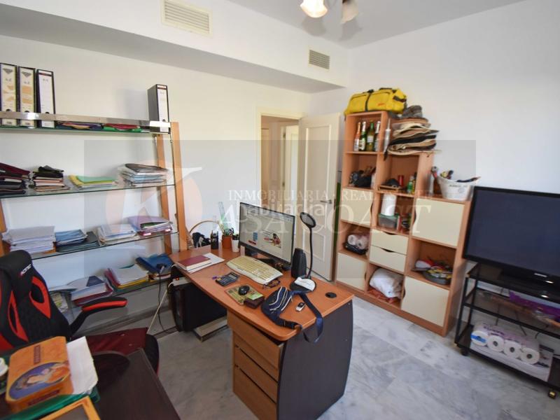 Foto 302ec330-5a3d-4901-8952-aca39f1409cc. Casa bifamiliare con parcheggio piscina in Torreblanca del Sol Fuengirola