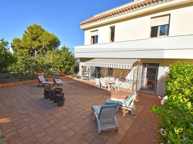 Foto 5f78afce-2e0f-4dac-9203-9d7274550193. Casa bifamiliare con parcheggio piscina in Torreblanca del Sol Fuengirola