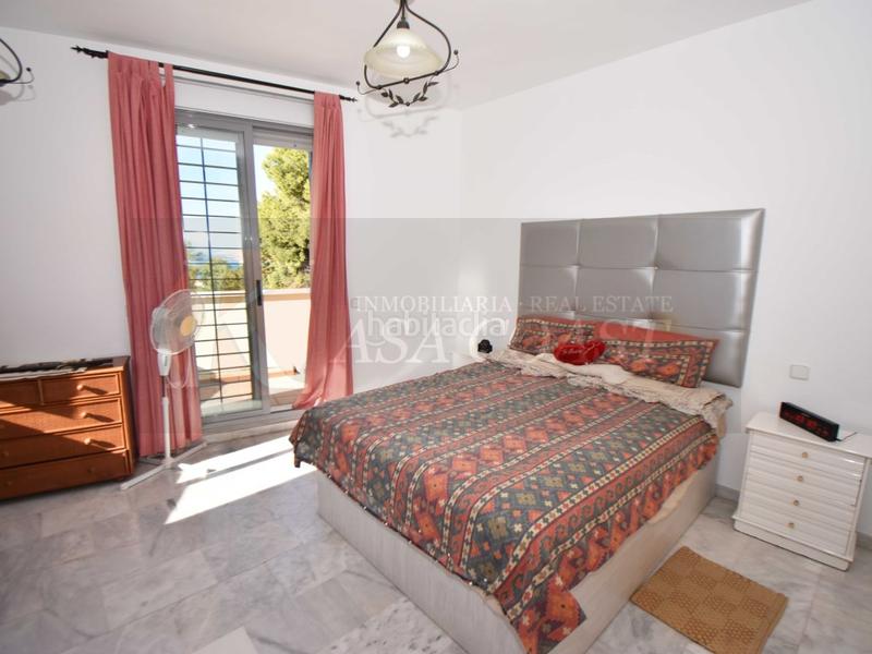 Foto b213721d-04f6-48f2-9c53-16e32fb728df. Casa bifamiliare con parcheggio piscina in Torreblanca del Sol Fuengirola