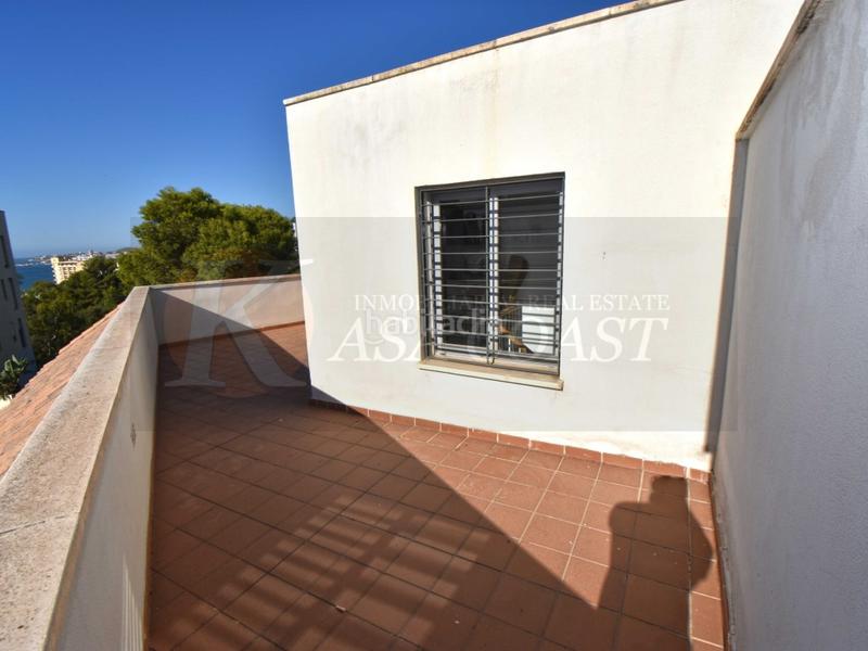 Foto bb13c9b5-acca-43a2-97a6-c40f79567a38. Casa bifamiliare con parcheggio piscina in Torreblanca del Sol Fuengirola