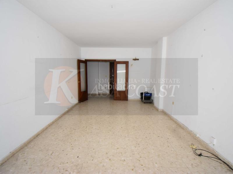 Foto 72db2413-b2d2-4c4b-9334-3dae5a0a6fb9. Pis a Puerto Deportivo Fuengirola