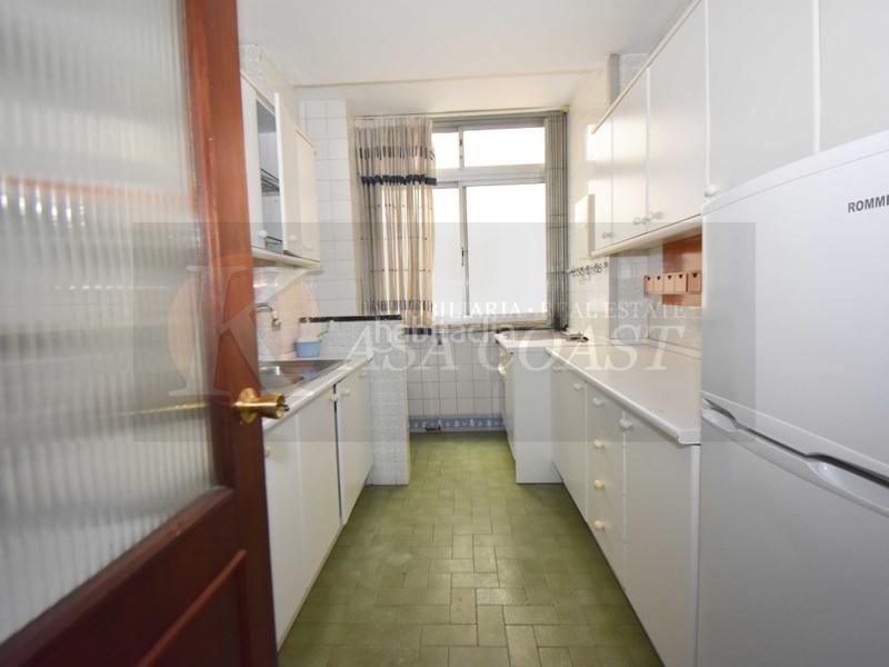 Foto c1b05a00-8f52-43f7-a1a9-ba270bddbc54. Pis a Puerto Deportivo Fuengirola