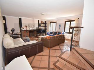 Casa pareada en Centro ciudad. Exclusiva casa pareada en venta en puebla lucía, fuengirola.