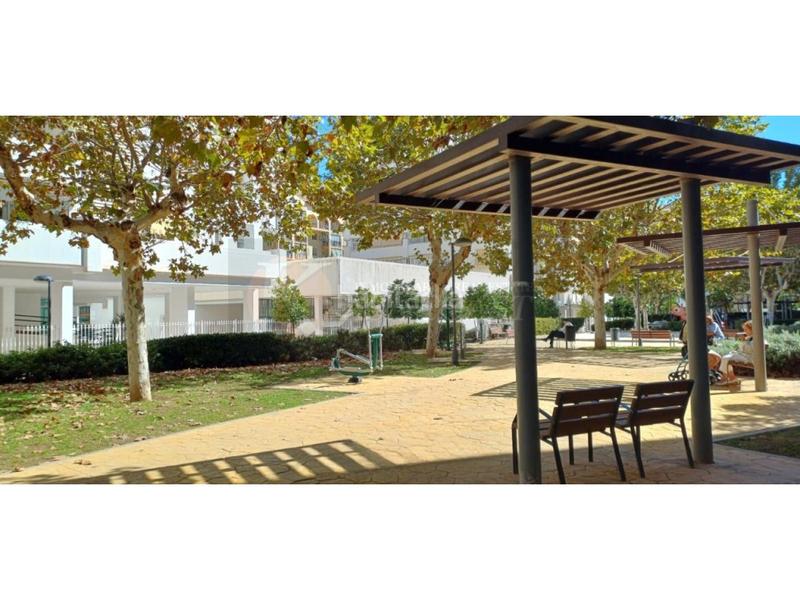 Foto 1ca0ea42-6bc7-468d-a00a-dd0ec1e5fed9. Pis amb aparcament piscina a Centro ciudad Fuengirola