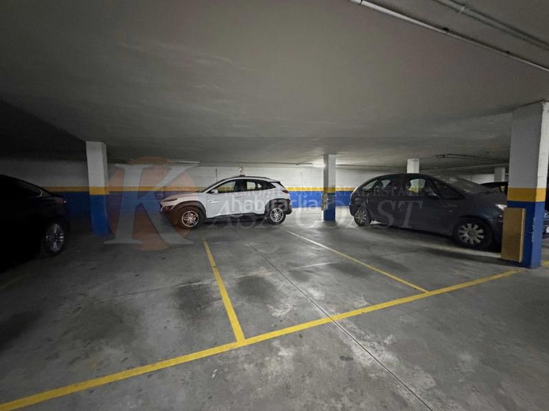 Foto 56b73273-bb39-4ed5-b815-e679319cbe62. Pis amb aparcament piscina a Centro ciudad Fuengirola