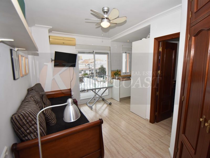 Foto 4eef377a-9e83-4e9c-a53a-164676c3215b. Estudi a Centro Mijas