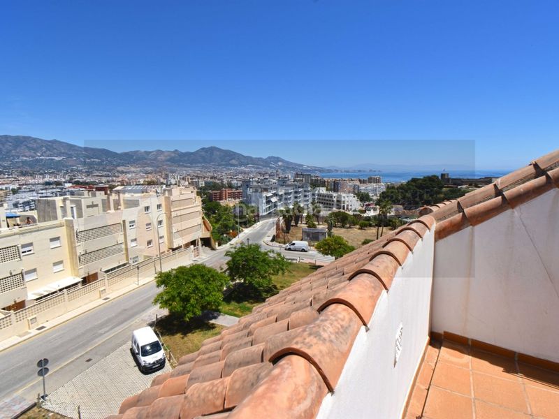 Foto 474823fd-1e99-4554-92fd-b46c1fd0131a. Àtic amb aparcament a Castillo Sohail - Myramar Fuengirola