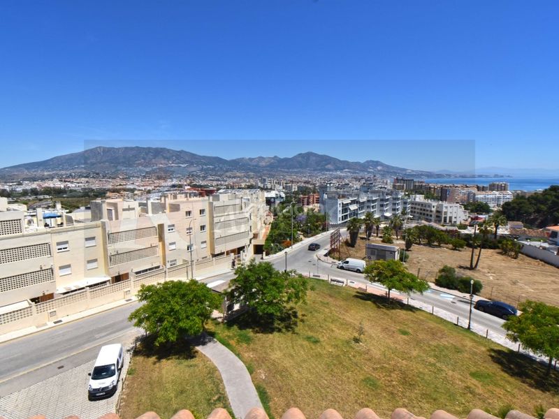 Foto 85a4ac51-5331-4806-a30f-3ebb0acfb913. Àtic amb aparcament a Castillo Sohail - Myramar Fuengirola