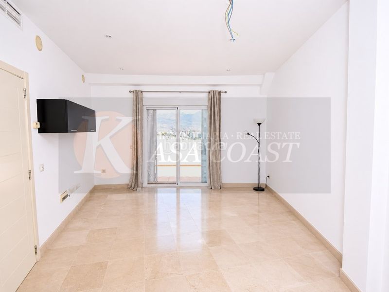Foto a620f6b2-e6ce-4051-9417-fbfbbcf4be18. Àtic amb aparcament a Castillo Sohail - Myramar Fuengirola