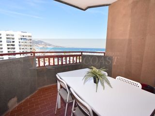 Estudio en Puerto Deportivo. Estudio reformado en 1ª línea de playa  vistas al mar y al puert