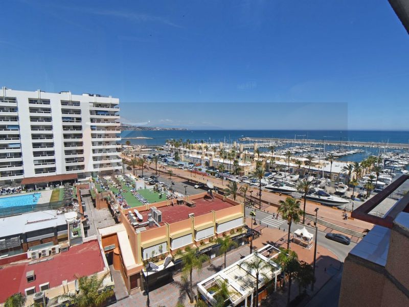 Foto c082e2a0-5ccd-47fb-8e6d-194006f0d7df. Estudi a Puerto Deportivo Fuengirola